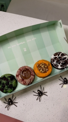 Box cookies halloween